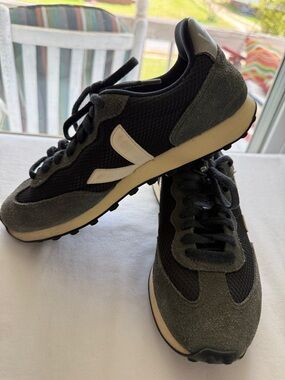 Veja Rio Branco Sneaker Sz 9